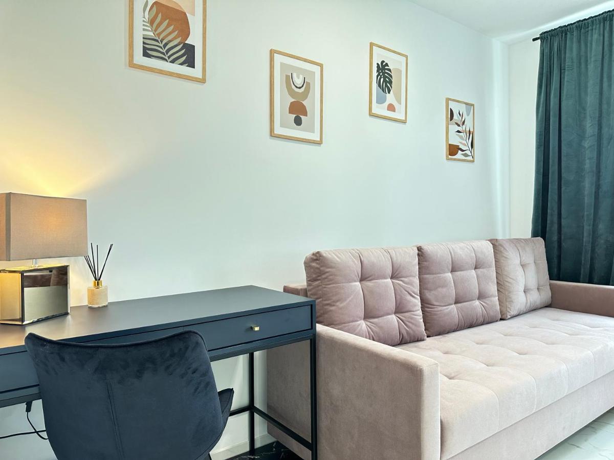 Moveen! Wynajem Apartamentow We Wroclawiu! 10 Minut Od Centrum Dış mekan fotoğraf