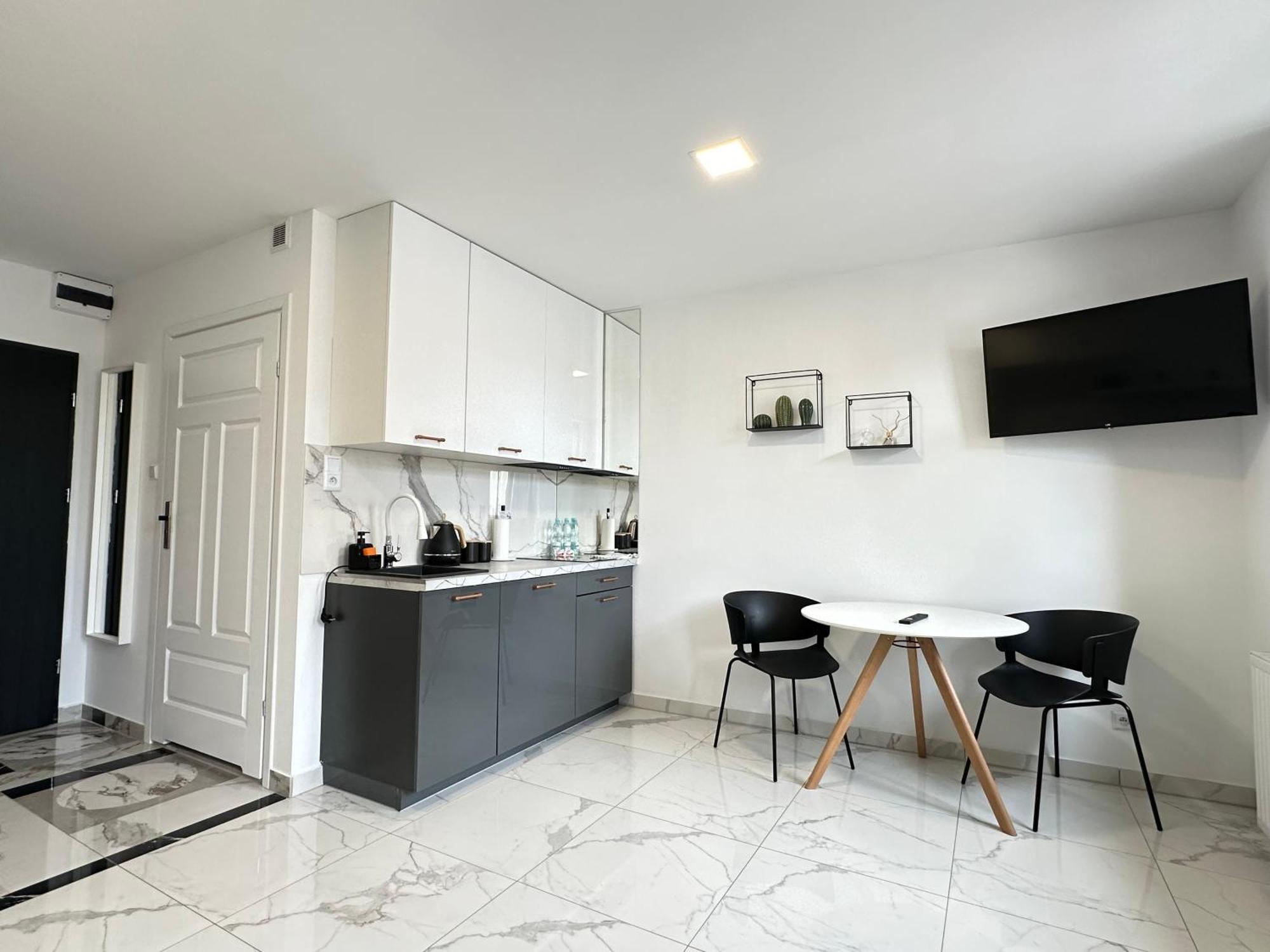 Moveen! Wynajem Apartamentow We Wroclawiu! 10 Minut Od Centrum Dış mekan fotoğraf